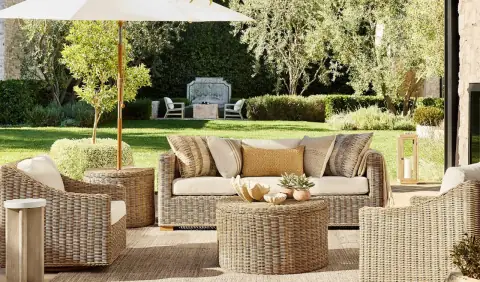 Outdoor Furniture Finds From Pottery Barn That Are Worth the Sale 